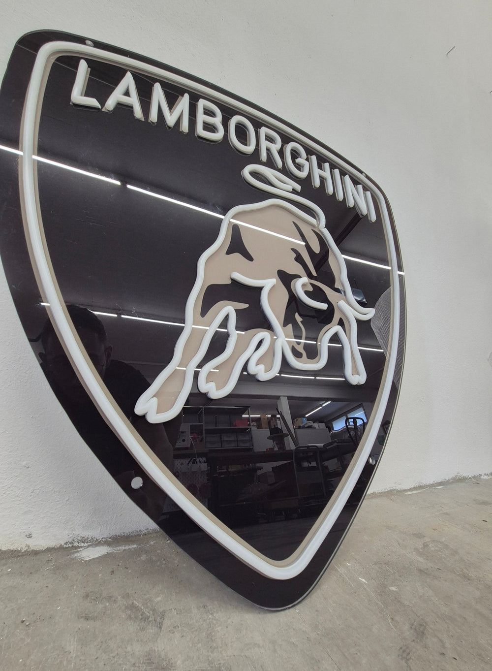 Néon LED Logo Lamborghini – Luxe & Puissance sur Tes Murs