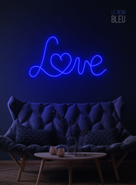Néon LED "LOVE" – Déclare ton amour avec tendresse