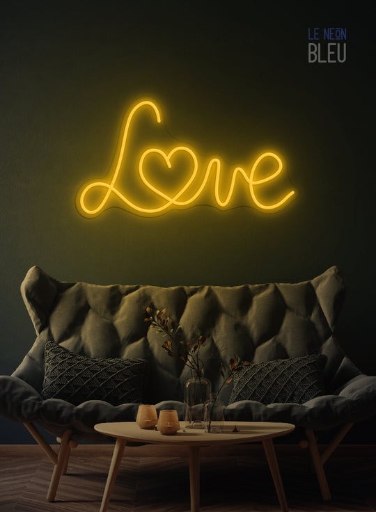 Néon LED "LOVE" – Déclare ton amour avec tendresse