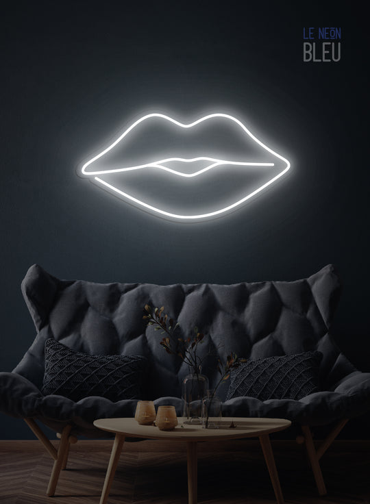 Néon LED "Lèvres" – Sensualité & Style
