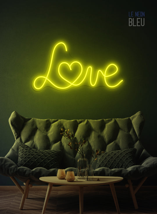 Néon LED "LOVE" – Déclare ton amour avec tendresse